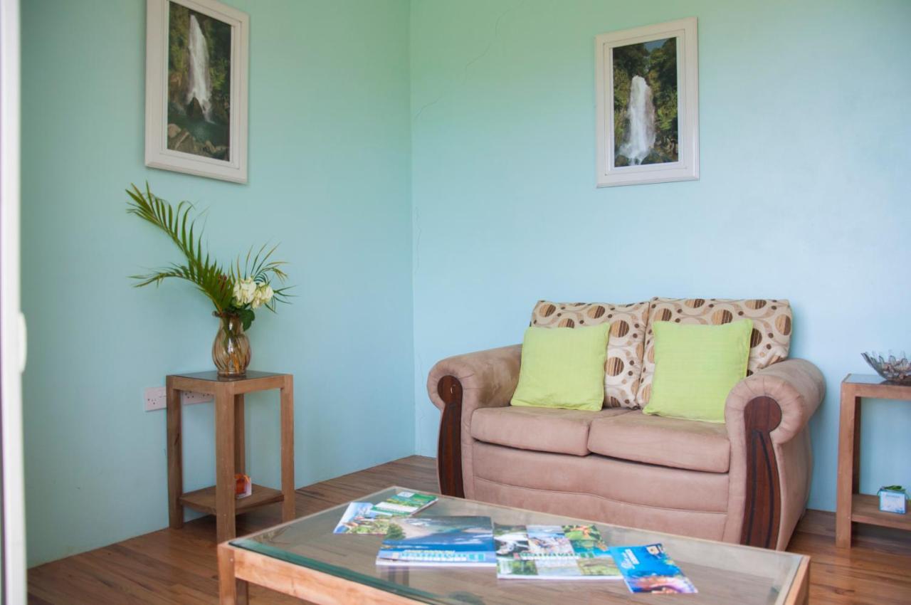 Diamond View Cottages Roseau Rom bilde